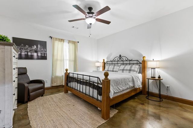 595 Arp Road, Mineral Bluff, GA 30559