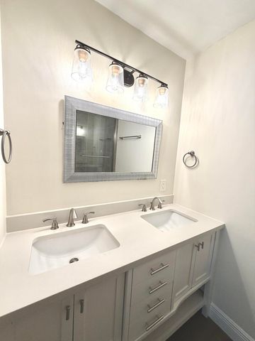 825 Dogwood Drive C, Delray Beach, FL 33483