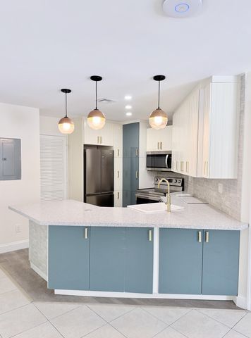 825 Dogwood Drive C, Delray Beach, FL 33483
