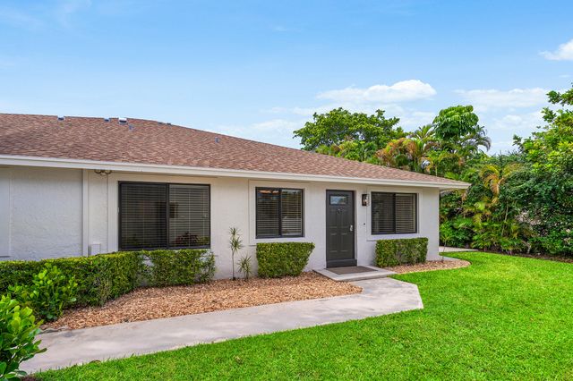 825 Dogwood Drive C, Delray Beach, FL 33483