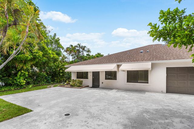 825 Dogwood Drive C, Delray Beach, FL 33483