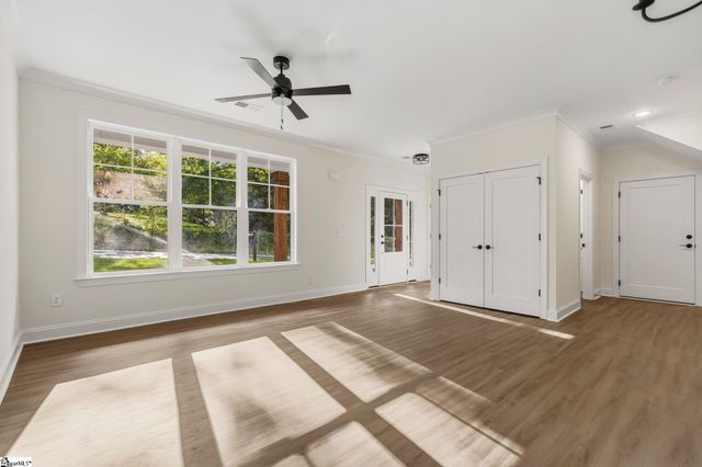 10 N Azalea Street, Liberty, SC 29657