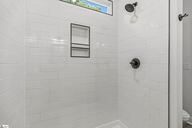 10 N Azalea Street, Liberty, SC 29657