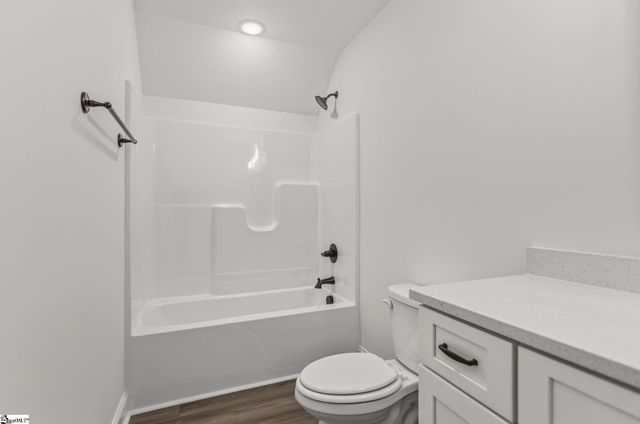 10 N Azalea Street, Liberty, SC 29657