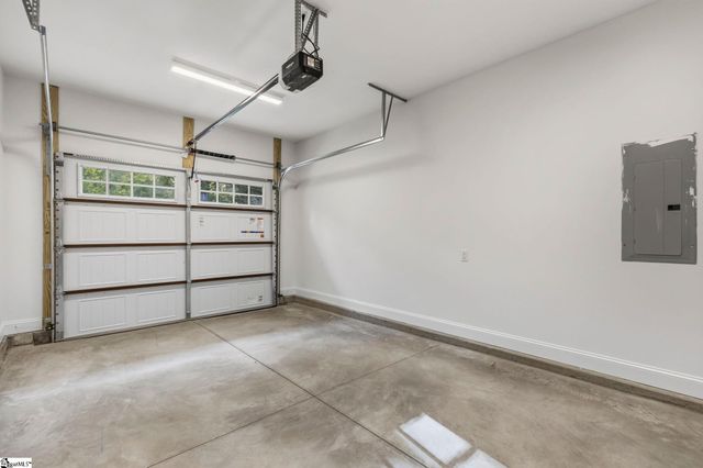 10 N Azalea Street, Liberty, SC 29657
