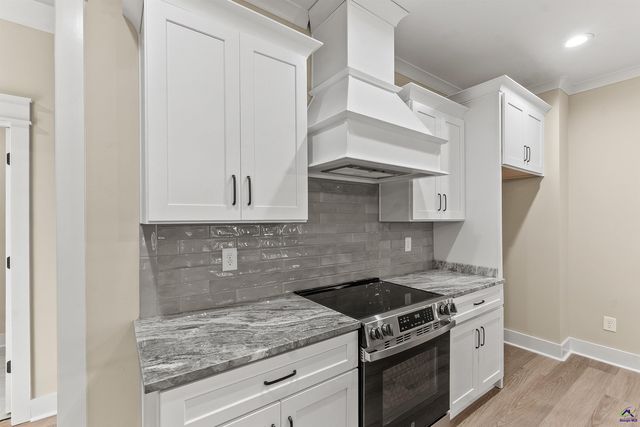 600 Bristleleaf Path, Kathleen, GA 31047