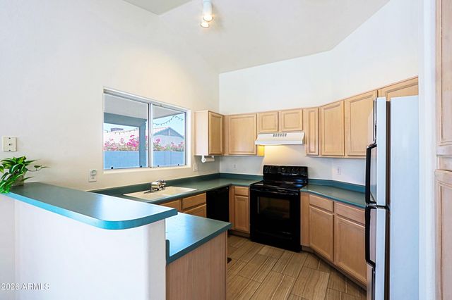 4381 E CAMPO BELLO Drive, Phoenix, AZ 85032