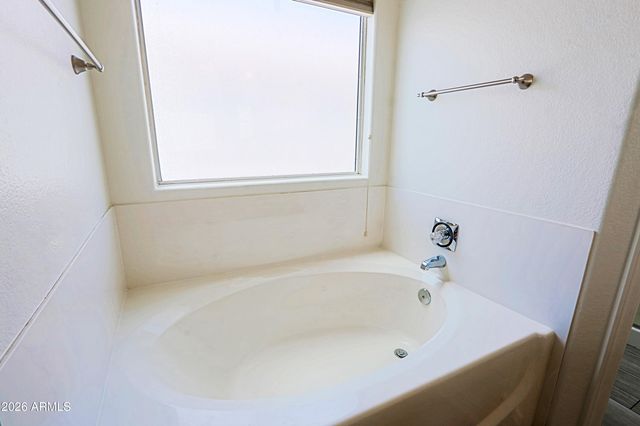 4381 E CAMPO BELLO Drive, Phoenix, AZ 85032
