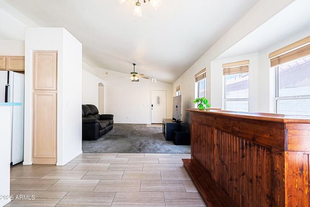 4381 E CAMPO BELLO Drive, Phoenix, AZ 85032