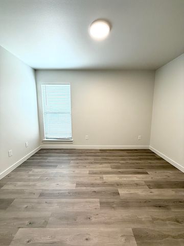 2501 Kenwood Avenue, Lubbock, TX 79407