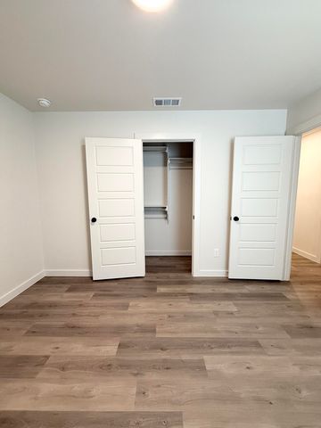 2501 Kenwood Avenue, Lubbock, TX 79407