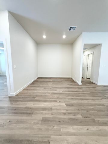 2501 Kenwood Avenue, Lubbock, TX 79407