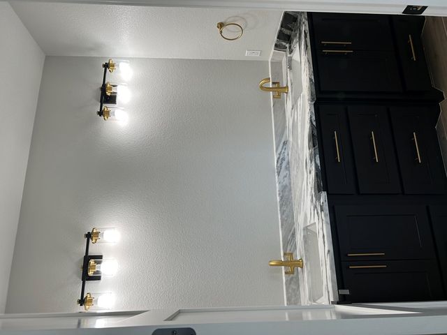 9811 E County Rd 108, Midland, TX 79706