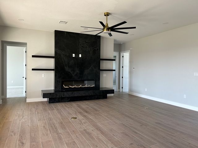 9811 E County Rd 108, Midland, TX 79706