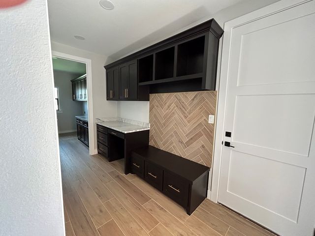 9811 E County Rd 108, Midland, TX 79706