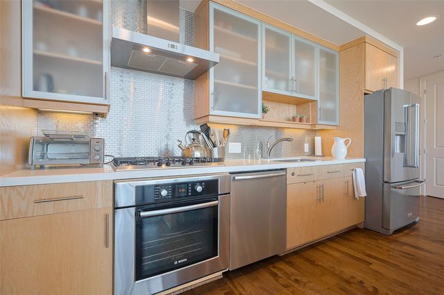 2207 Bancroft Street 604, Houston, TX 77027