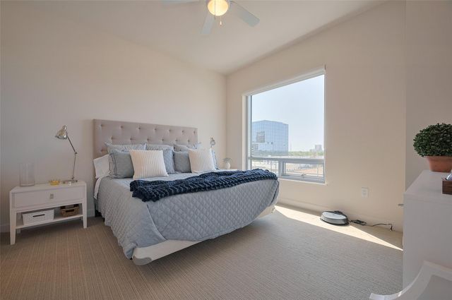 2207 Bancroft Street 604, Houston, TX 77027