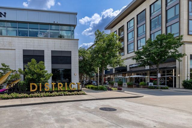 2207 Bancroft Street 604, Houston, TX 77027