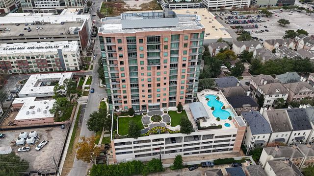 2207 Bancroft Street 604, Houston, TX 77027