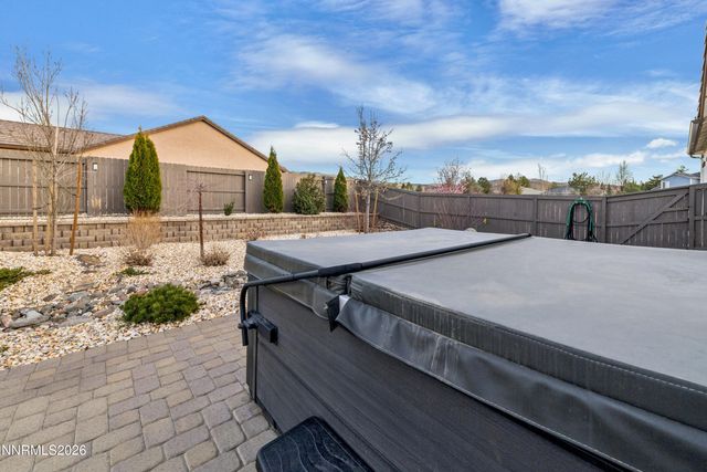 1213 Crawford Crk Court, Reno, NV 89521