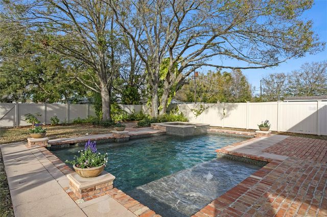 761 42ND AVENUE N, St Petersburg, FL 33703