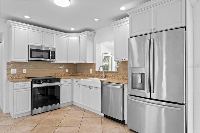 761 42ND AVENUE N, St Petersburg, FL 33703