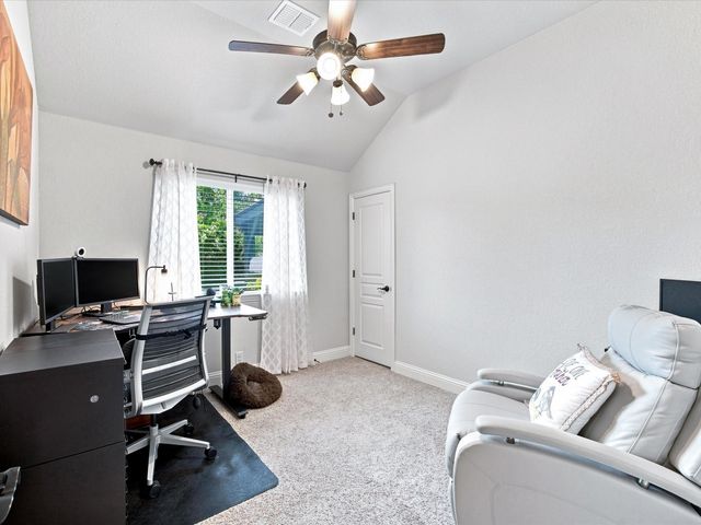 1101 Broken Wheel Trail, Aubrey, TX 76227