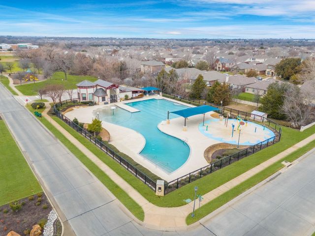1101 Broken Wheel Trail, Aubrey, TX 76227