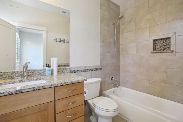 4008 Valley View RD A, Austin, TX 78704
