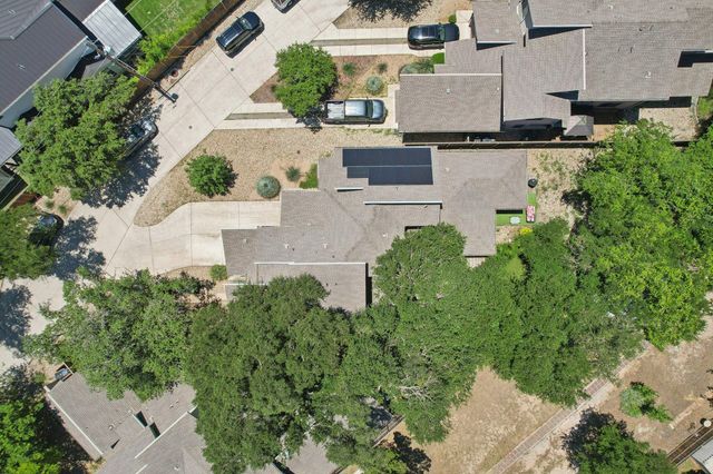 4008 Valley View RD A, Austin, TX 78704