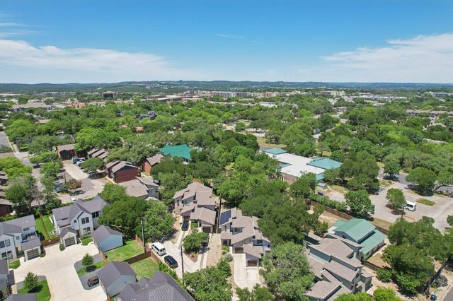 4008 Valley View RD A, Austin, TX 78704
