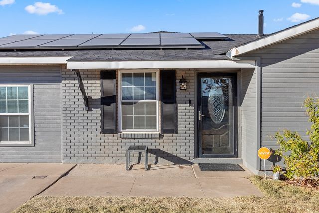 1905 E Pecan Ave, Midland, TX 79705