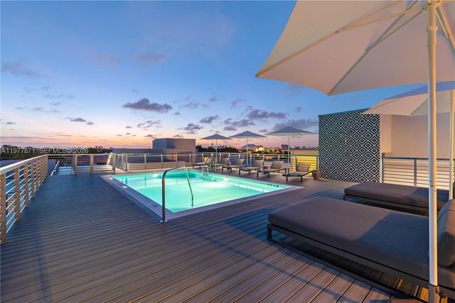 545 SW 11th St 105, Miami, FL 33129