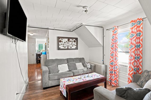 401 Cedar Street, Manchester, NH 03103