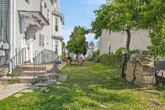 401 Cedar Street, Manchester, NH 03103