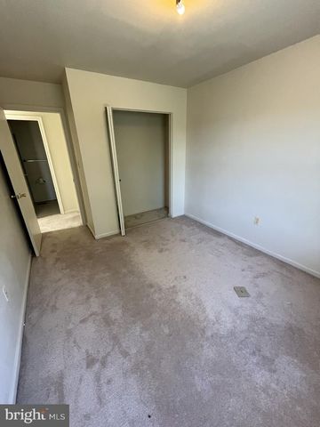 3718 4TH ST SE, Washington, DC 20032