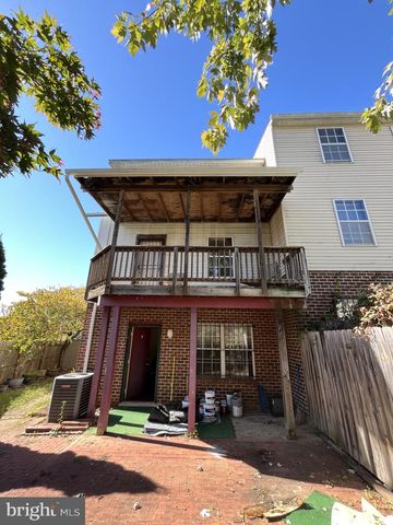 3718 4TH ST SE, Washington, DC 20032