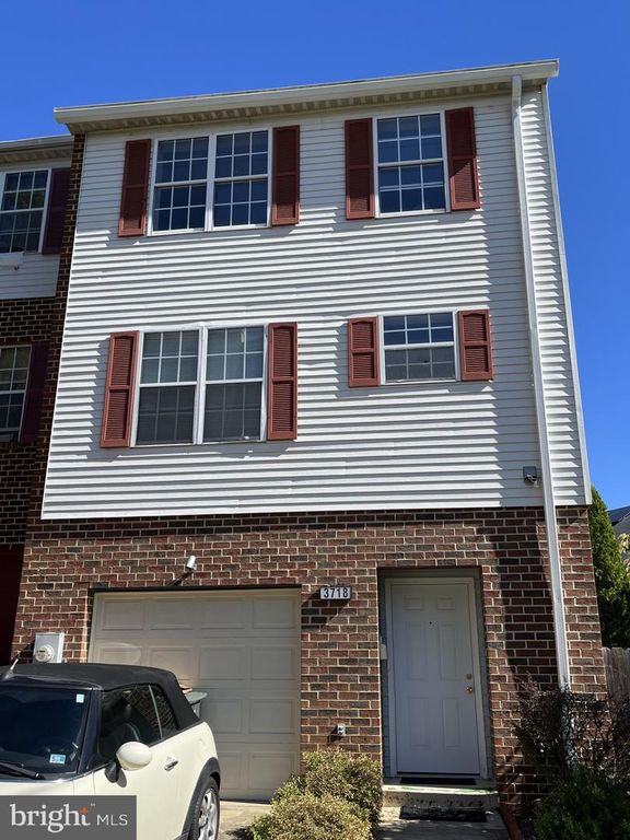 3718 4TH ST SE, Washington, DC 20032