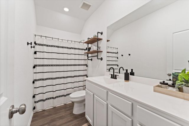11251 Stirton Drive, Tomball, TX 77375