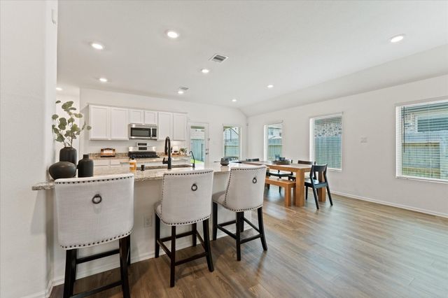 11251 Stirton Drive, Tomball, TX 77375