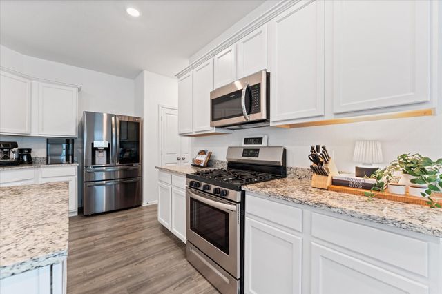 11251 Stirton Drive, Tomball, TX 77375