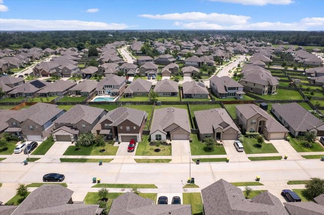 11251 Stirton Drive, Tomball, TX 77375