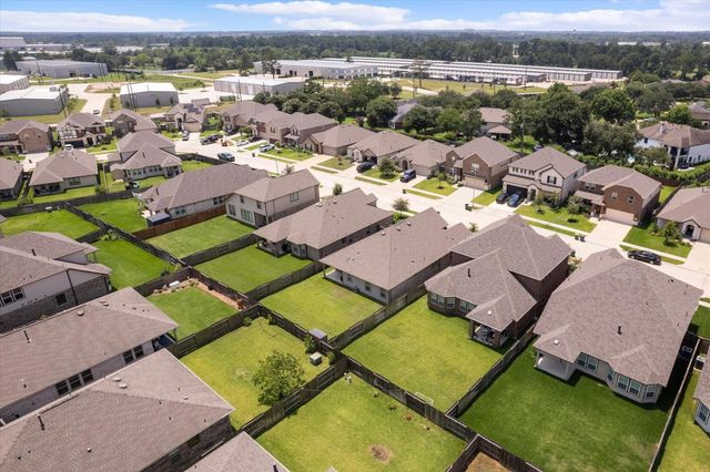 11251 Stirton Drive, Tomball, TX 77375