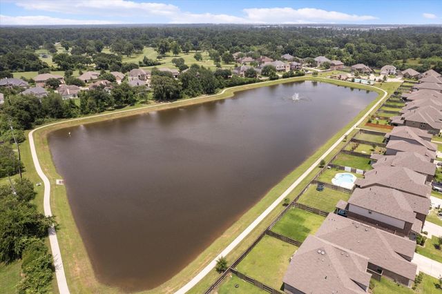11251 Stirton Drive, Tomball, TX 77375