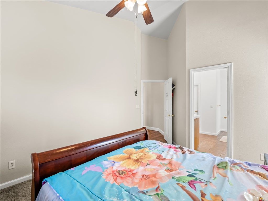 Image 17 of property listing at 6249 W Dovewood, Fresno, CA 93723