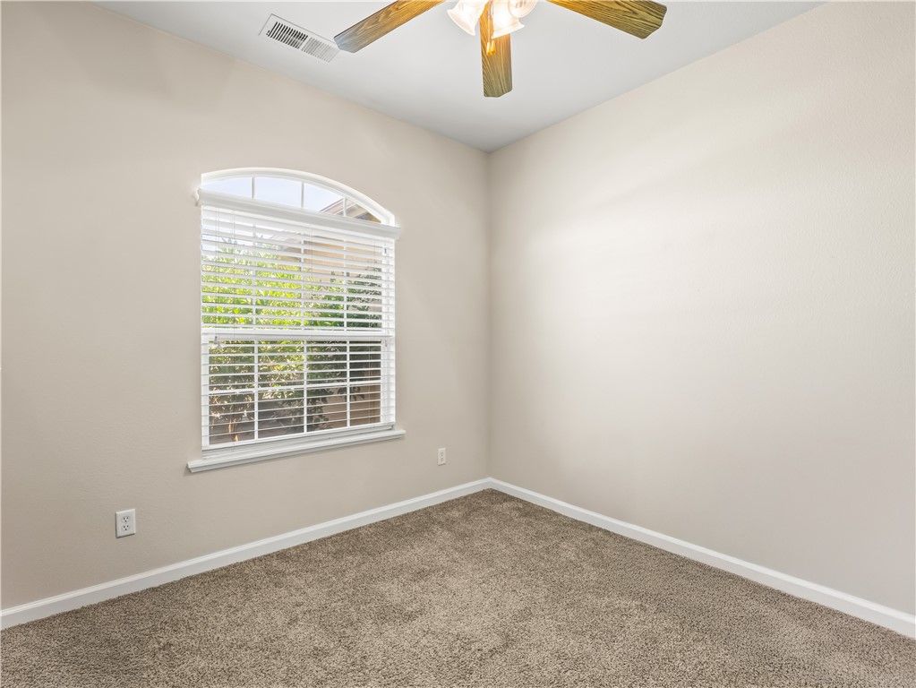 Image 18 of property listing at 6249 W Dovewood, Fresno, CA 93723