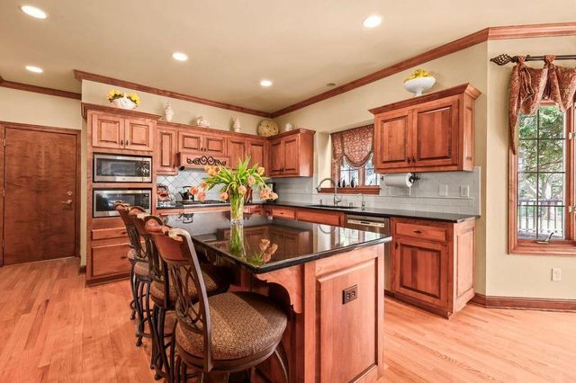2820 Norman DRIVE, Brookfield, WI 53045