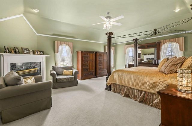 2820 Norman DRIVE, Brookfield, WI 53045