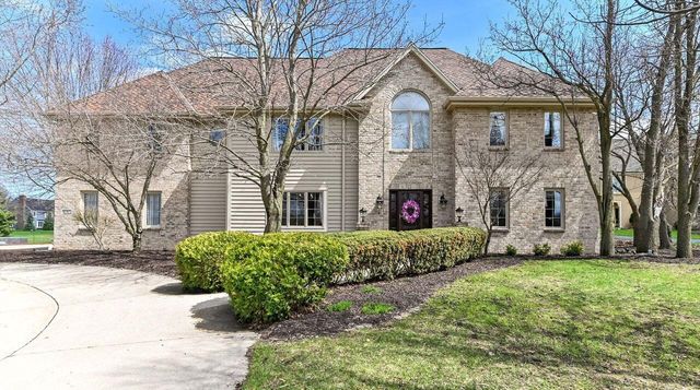 2820 Norman DRIVE, Brookfield, WI 53045