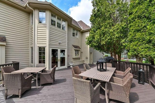 2820 Norman DRIVE, Brookfield, WI 53045